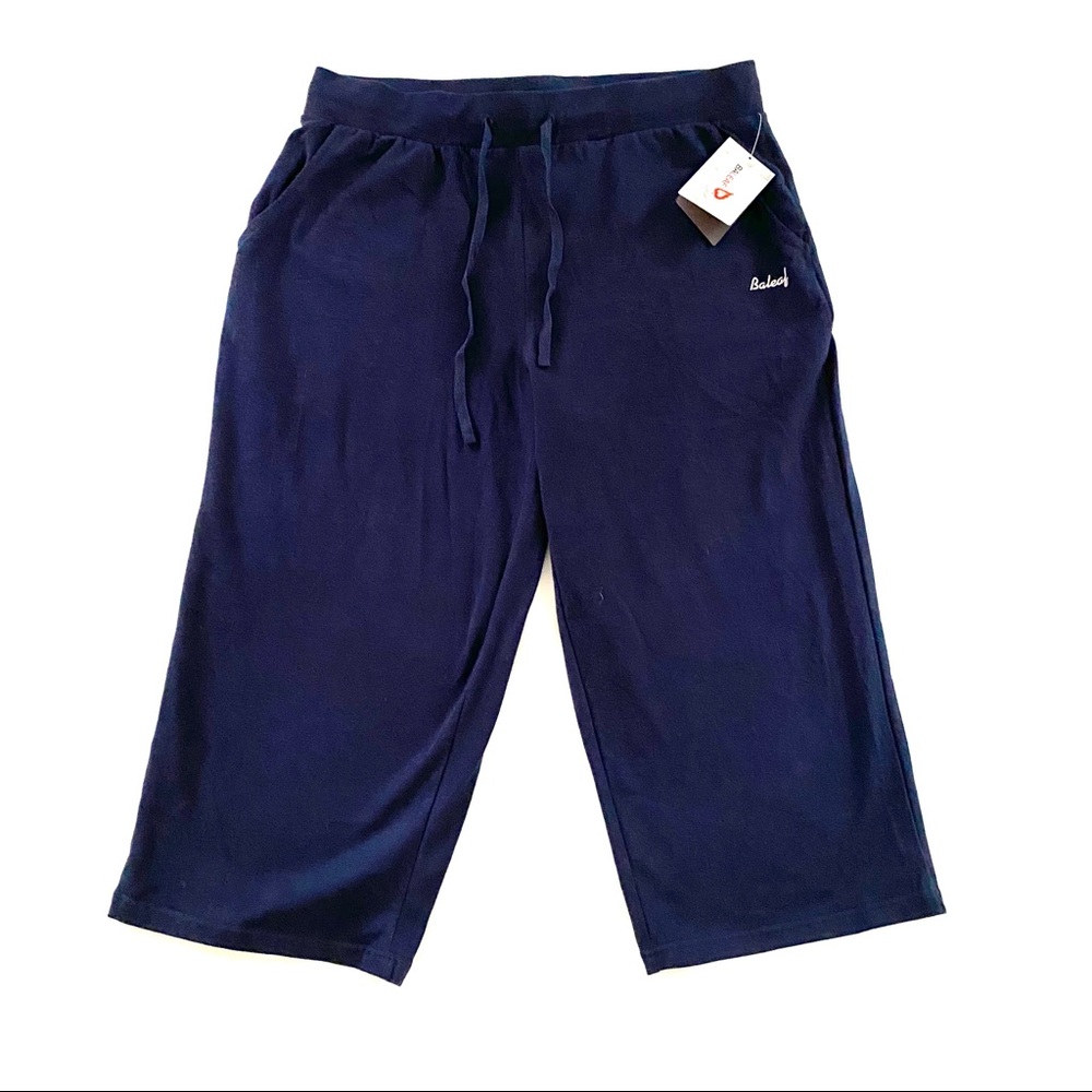SOLD! 💚Baleaf Navy Capri Pants - Picture 4 of 11